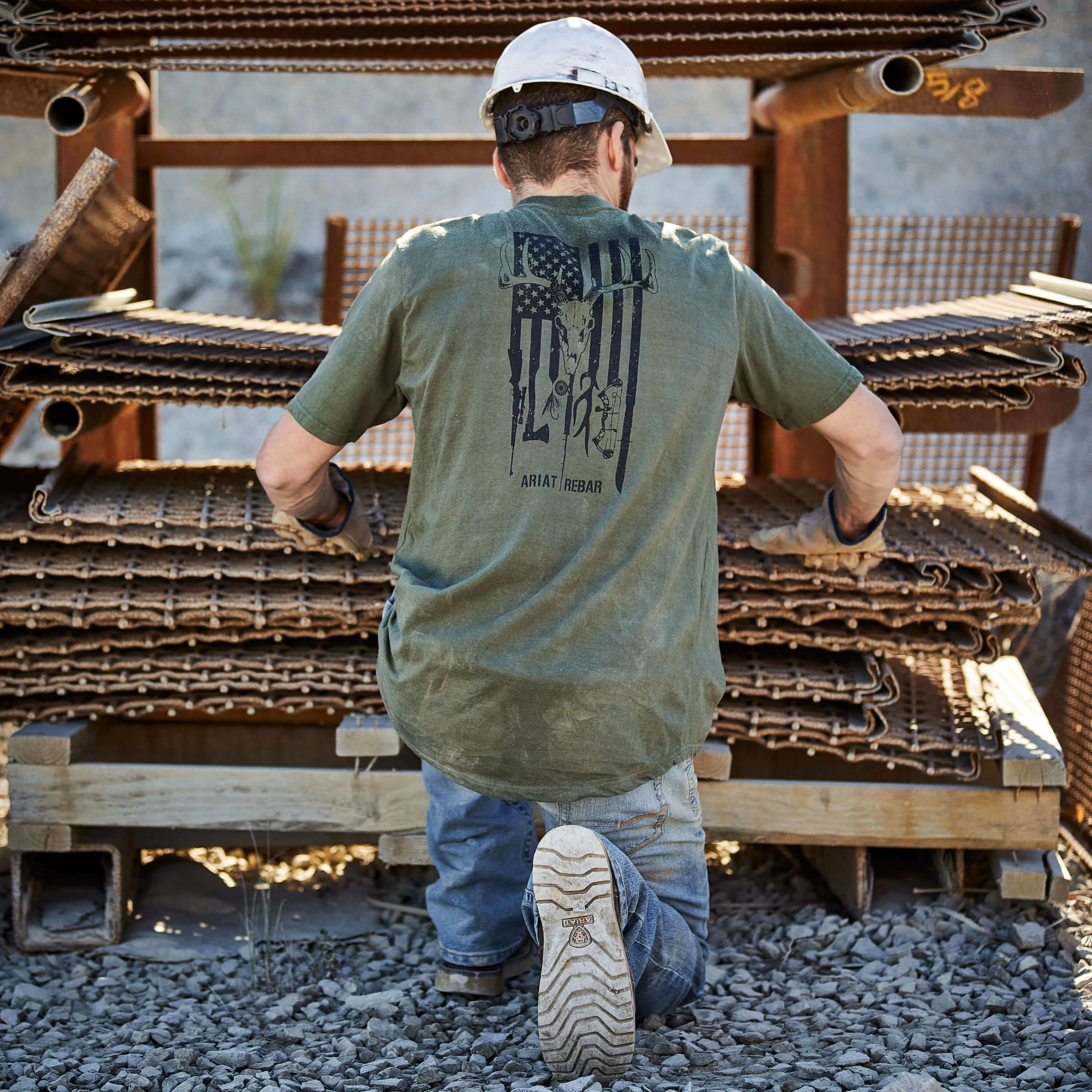 Ariat Men's Rebar American Outdoors T-Shirt