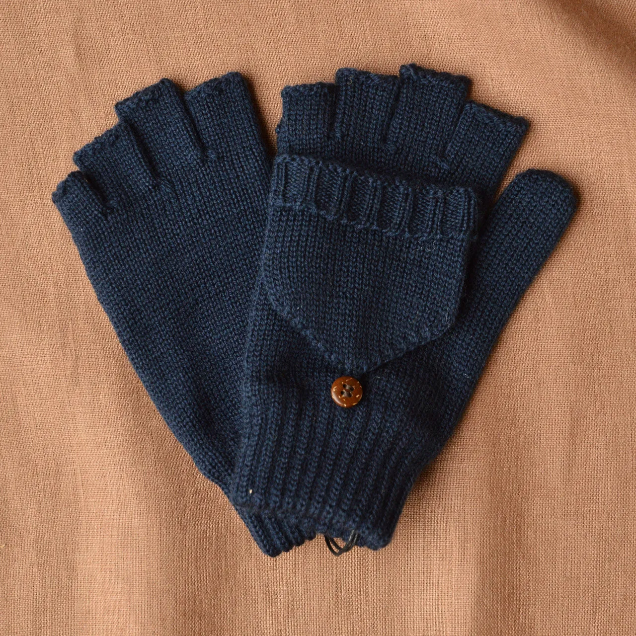 Child's Button Back Mittens - 100% Organic Merino Wool (3-8y) *Returning 2025