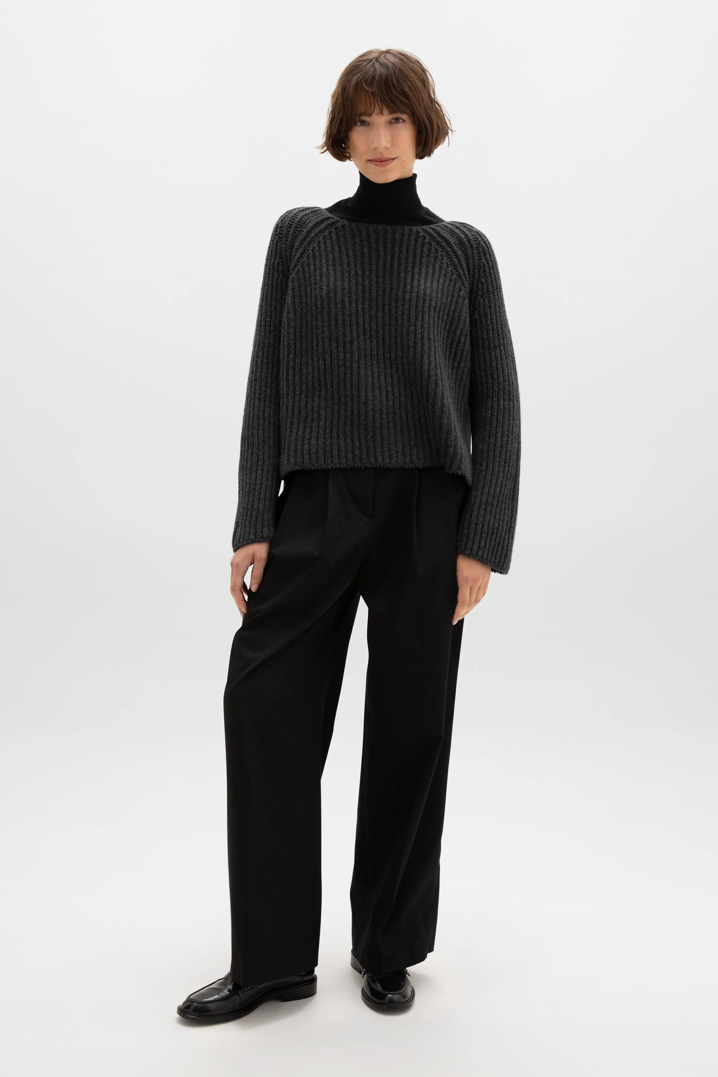 Cropped Ribbed Cashmere Jumper