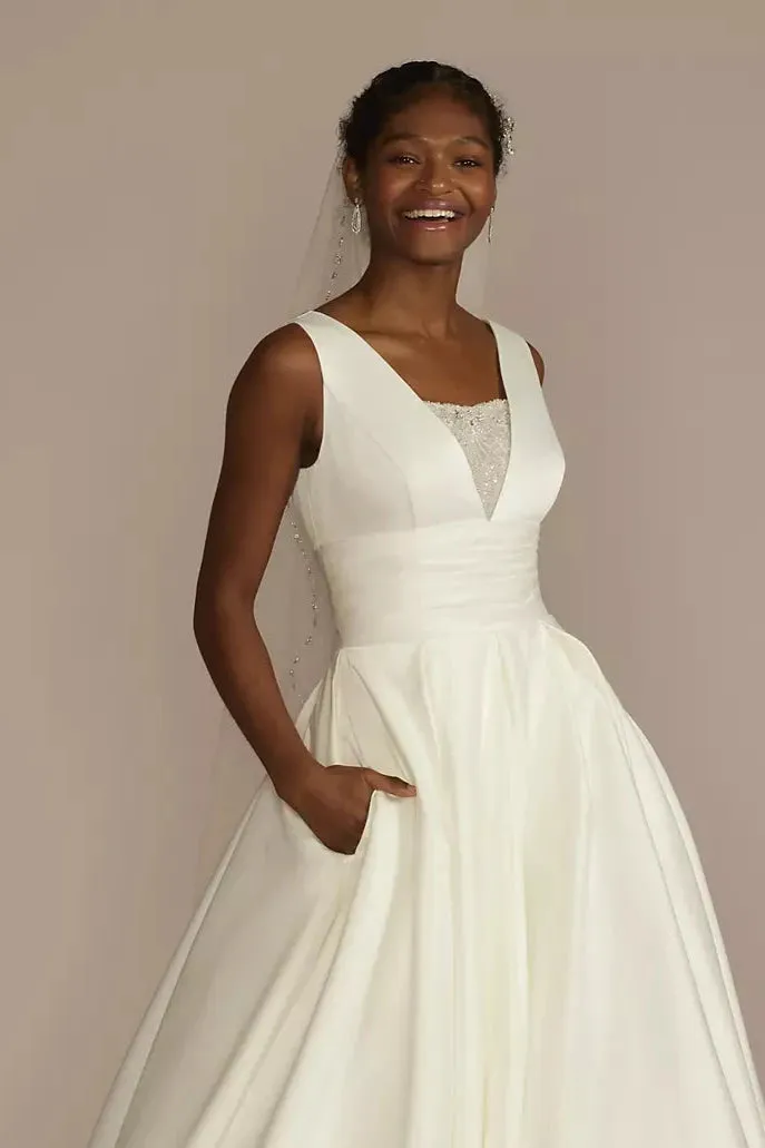 Dress 3568: David's Bridal "V3848" waist 34 shortened