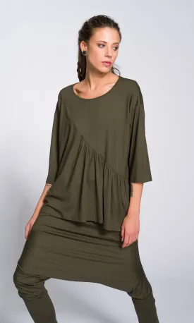 Loose Blouse with Front Gathering