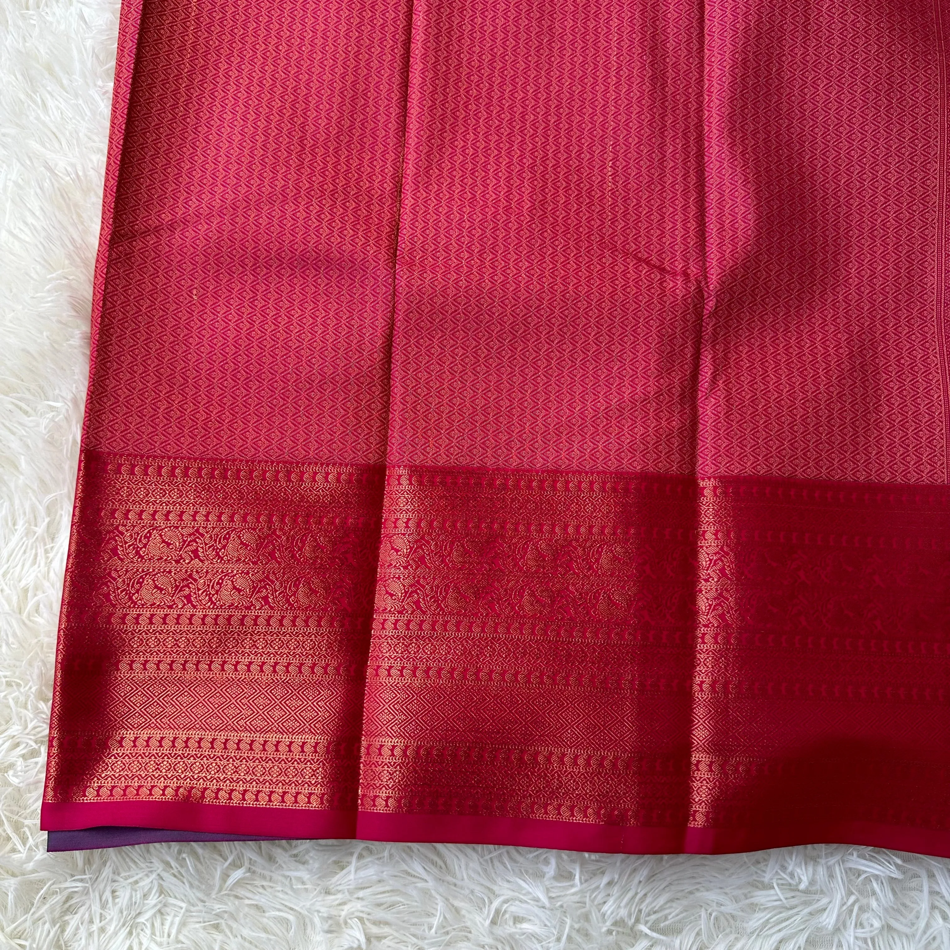 The Natural Beauty Jungle Green Semi Silk Saree With Pink Rich Zari Border