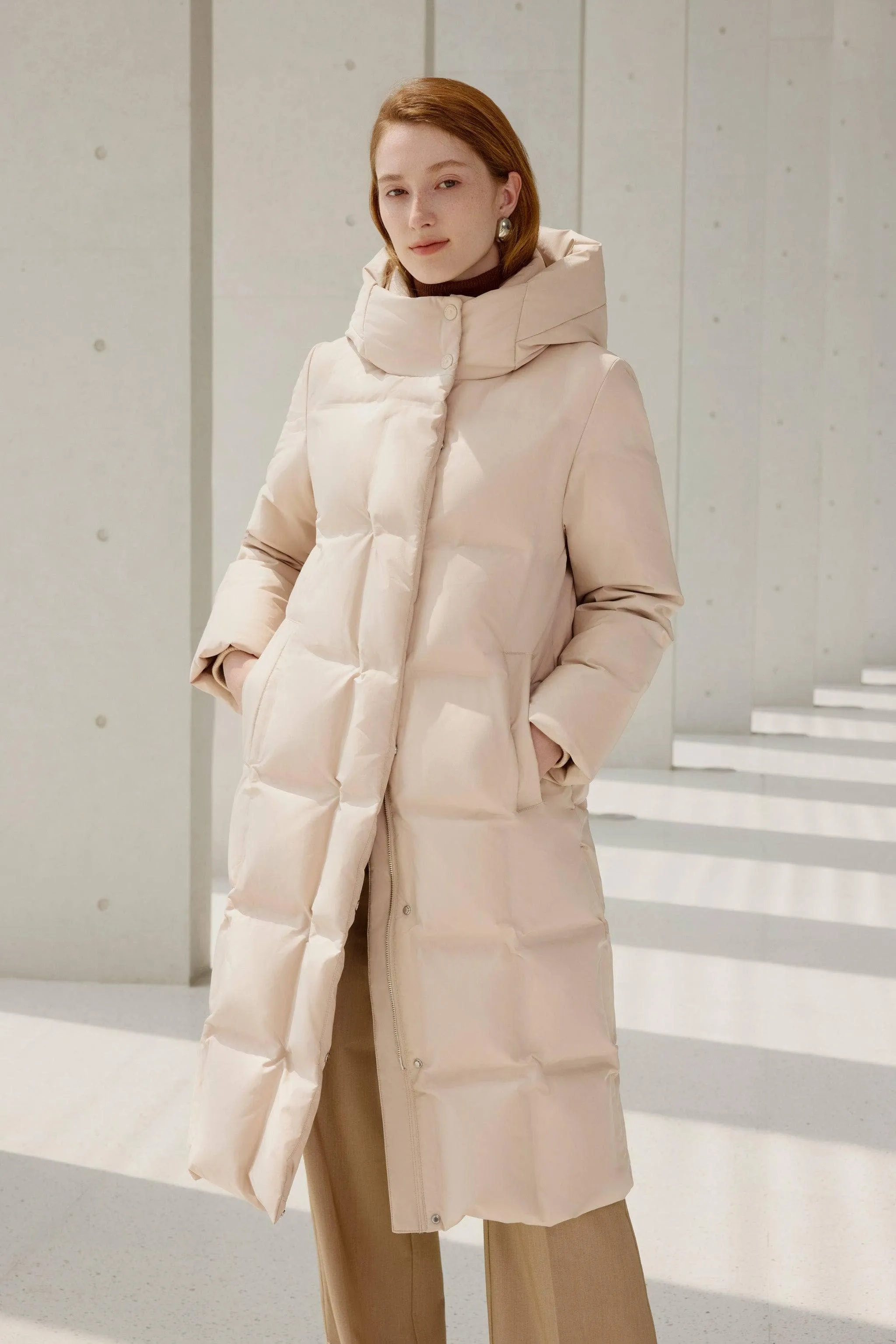 Women’s diamond quilt full-length goose down coat